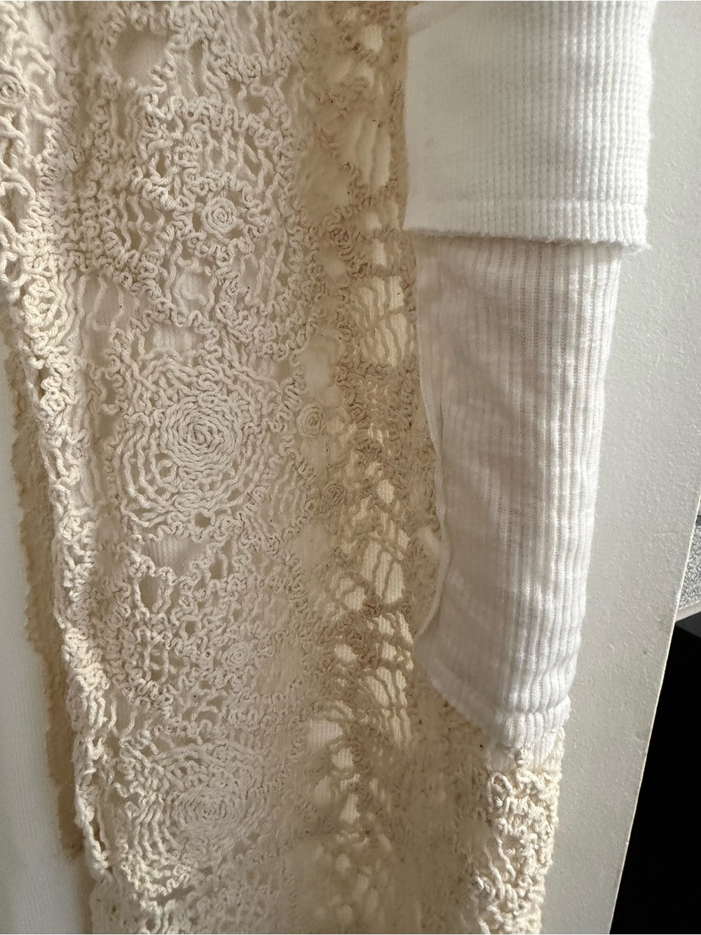 POL Cream & White Lace Panel Jogger Track Pants - Picture 2 of 6